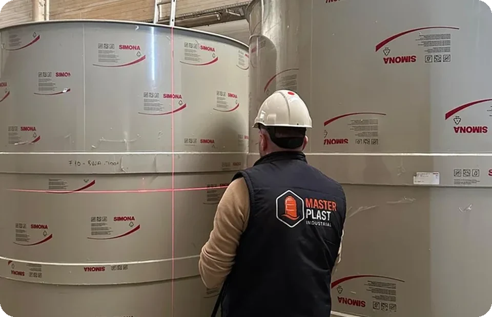 Master Plast konik tabanlı PP PE tank projesi